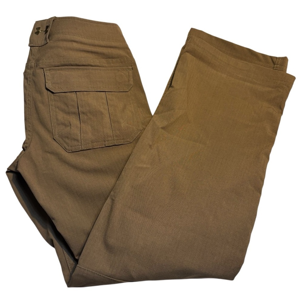 Under Armour Cargo Pants Size 6 Tan Brown Storm Water-Resistant BootCut Like New